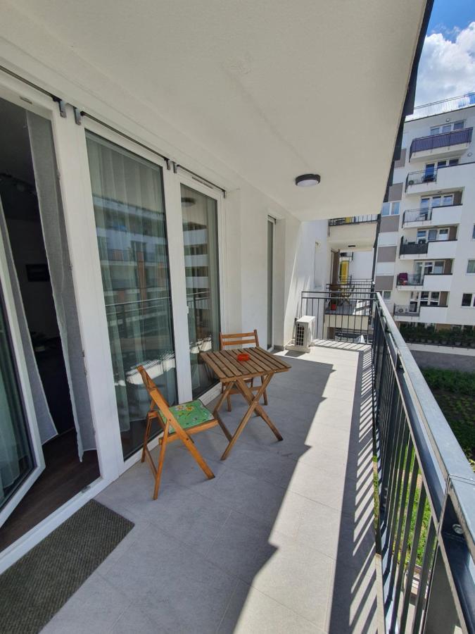 Park West Apartment - Free Parking Budapest Eksteriør billede